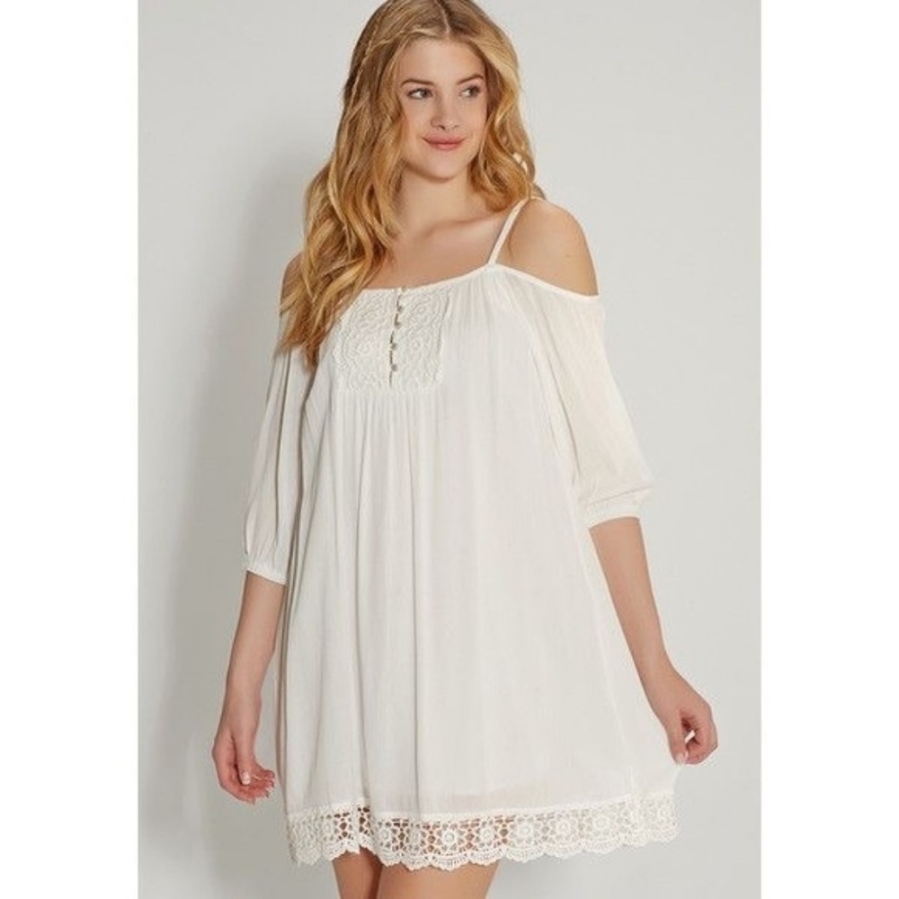 Maurices 3x Cream Cold Shoulder Dress